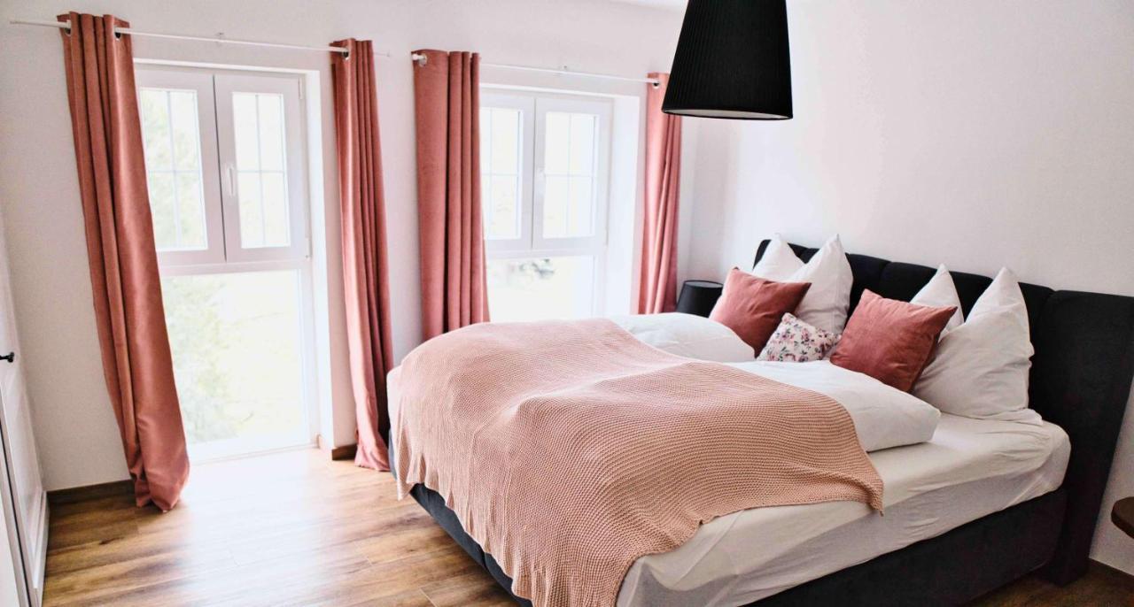 Mein Eifel Ferienhaus Altes Pfarrhaus Dahlem  ภายนอก รูปภาพ